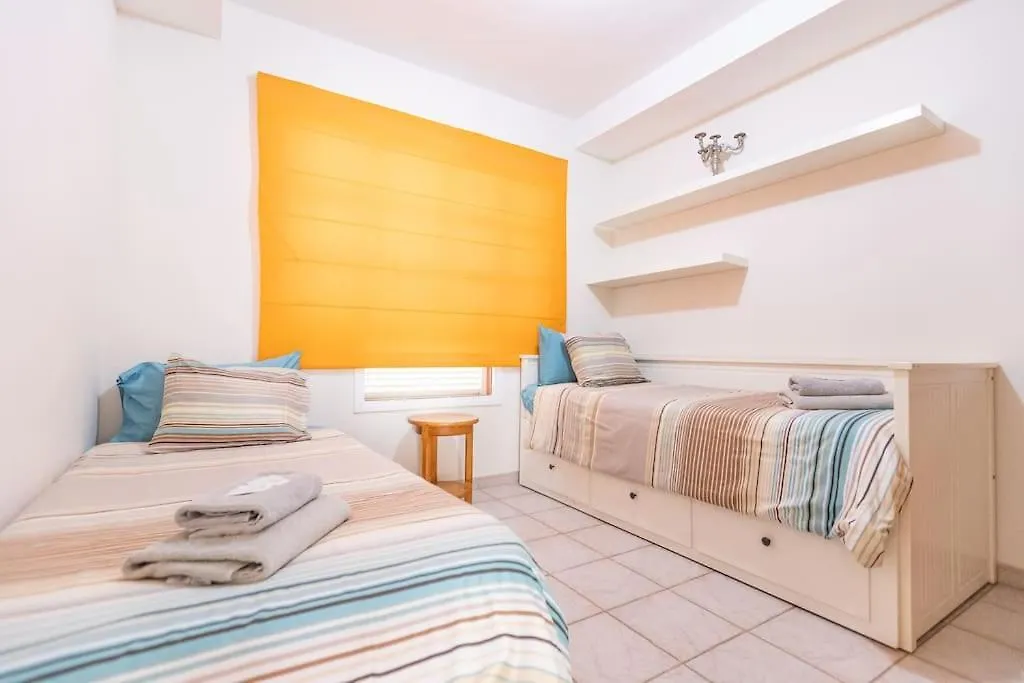 Nice 3 Bedroom Villa In El Duque Costa Adeje